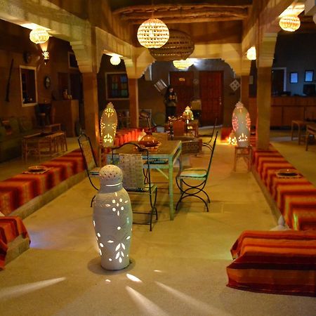 Riad Sarayas Tajda Bagian luar foto