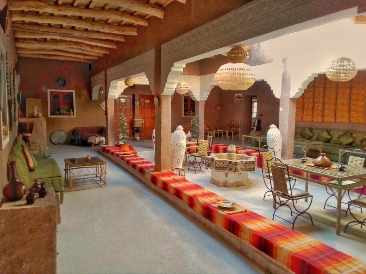 Riad Sarayas Tajda Bagian luar foto