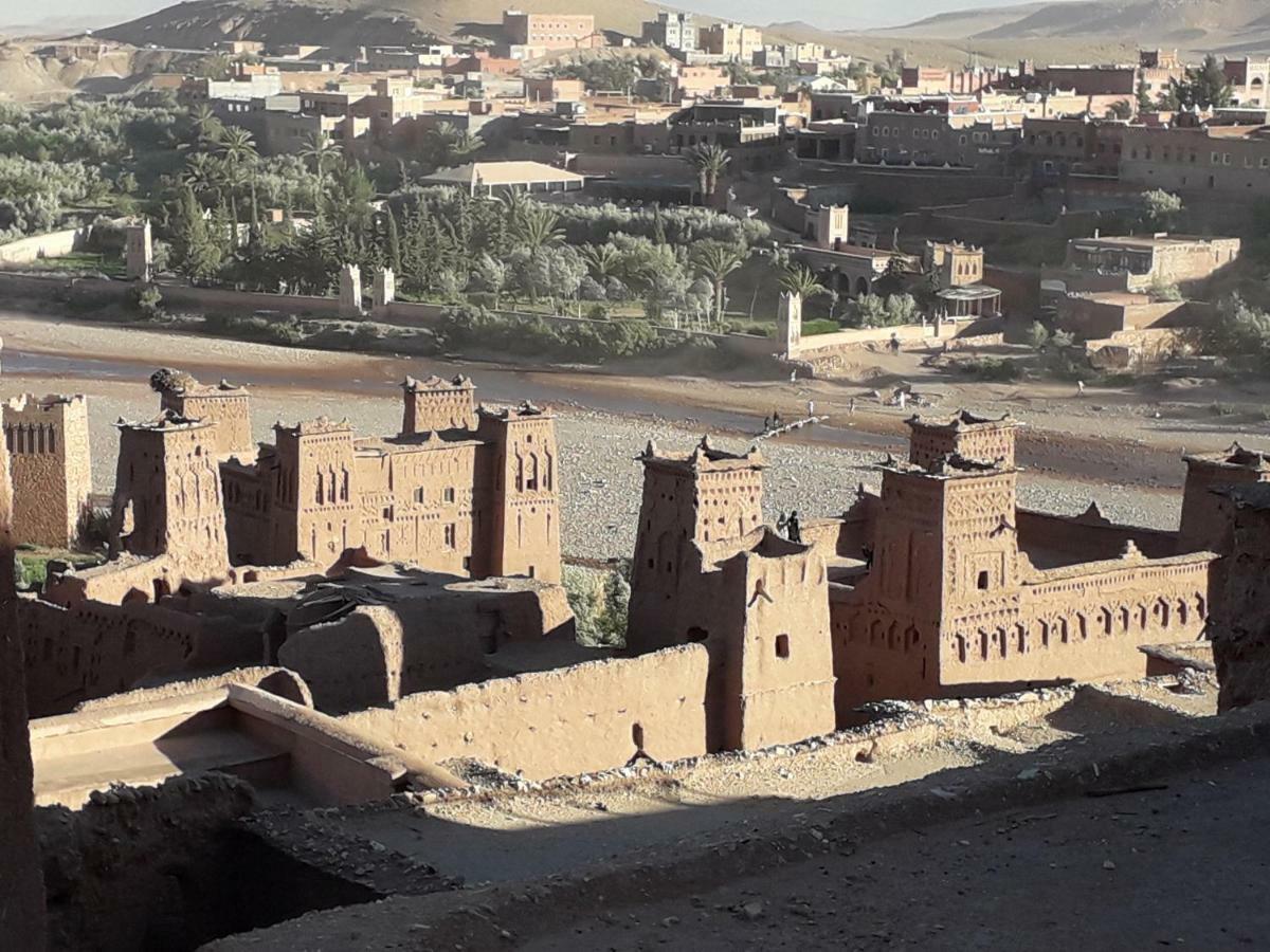 Riad Sarayas Tajda Bagian luar foto