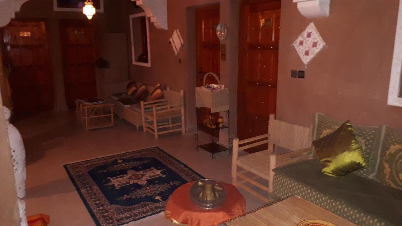 Riad Sarayas Tajda Bagian luar foto
